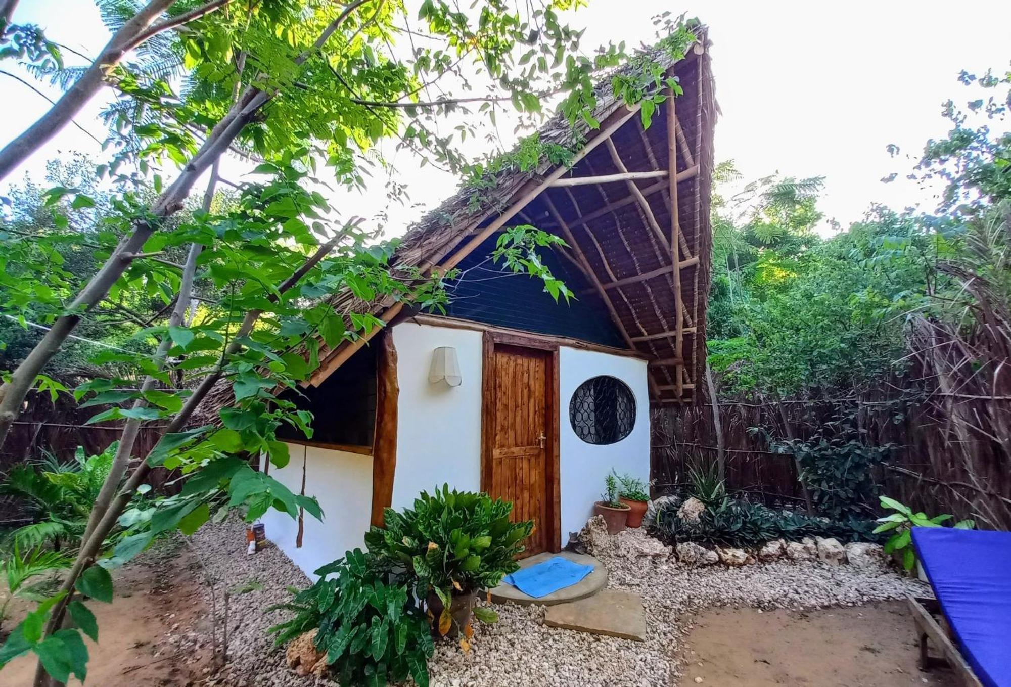 Watamu Beach Cottages B&B Eksteriør bilde