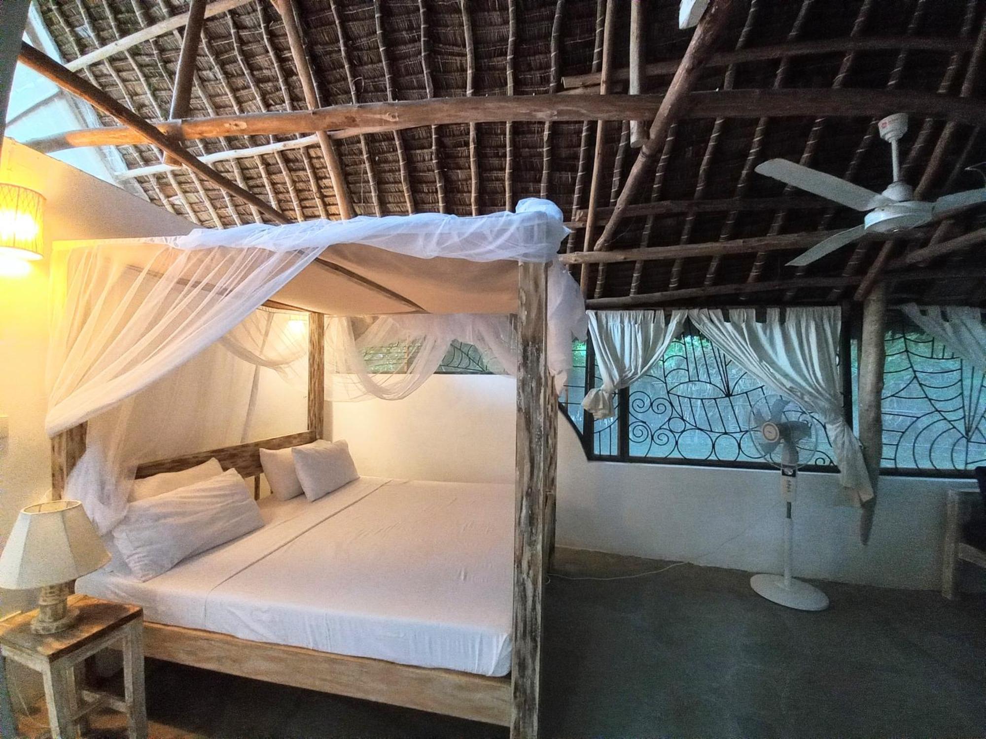 Watamu Beach Cottages B&B Rom bilde