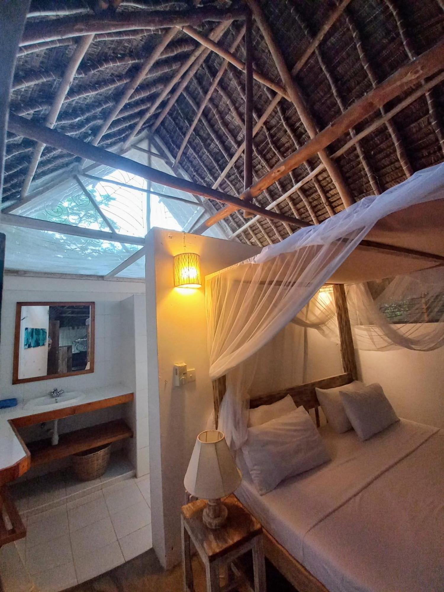 Watamu Beach Cottages B&B Rom bilde